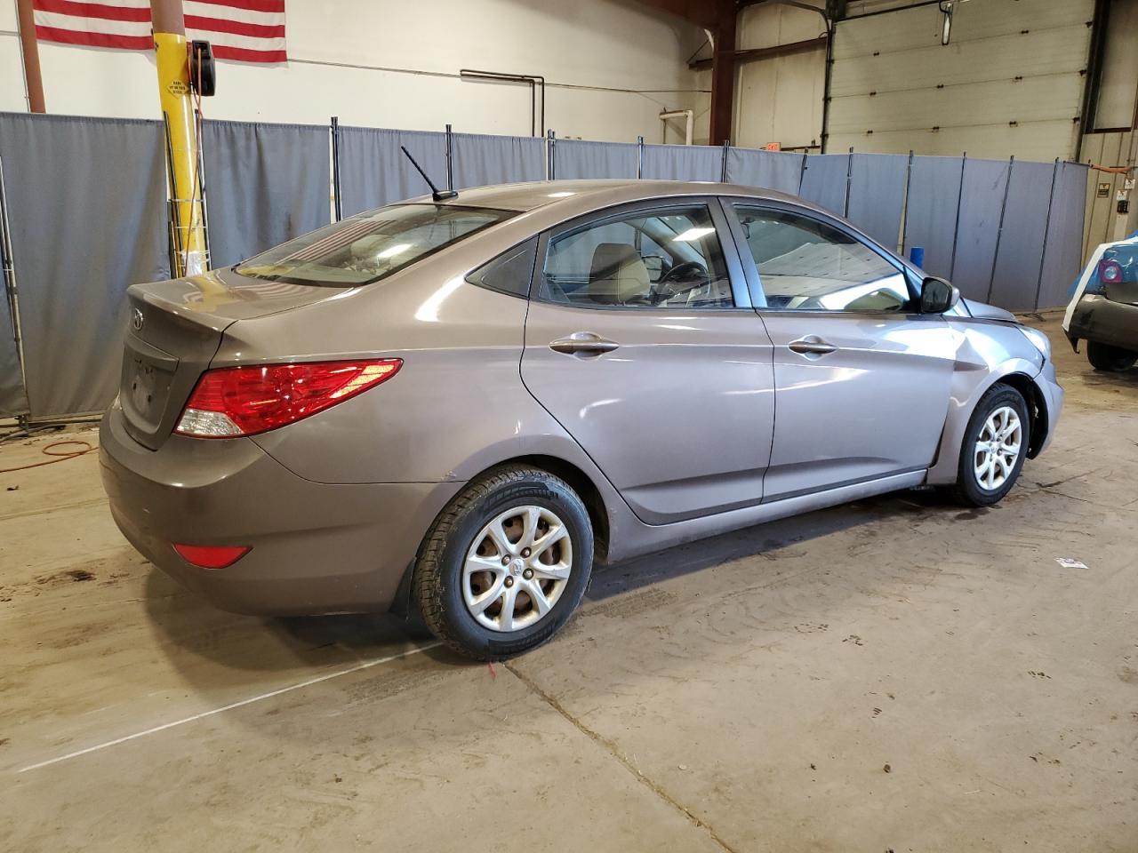2012 HYUNDAI ACCENT GLS - Фото 3