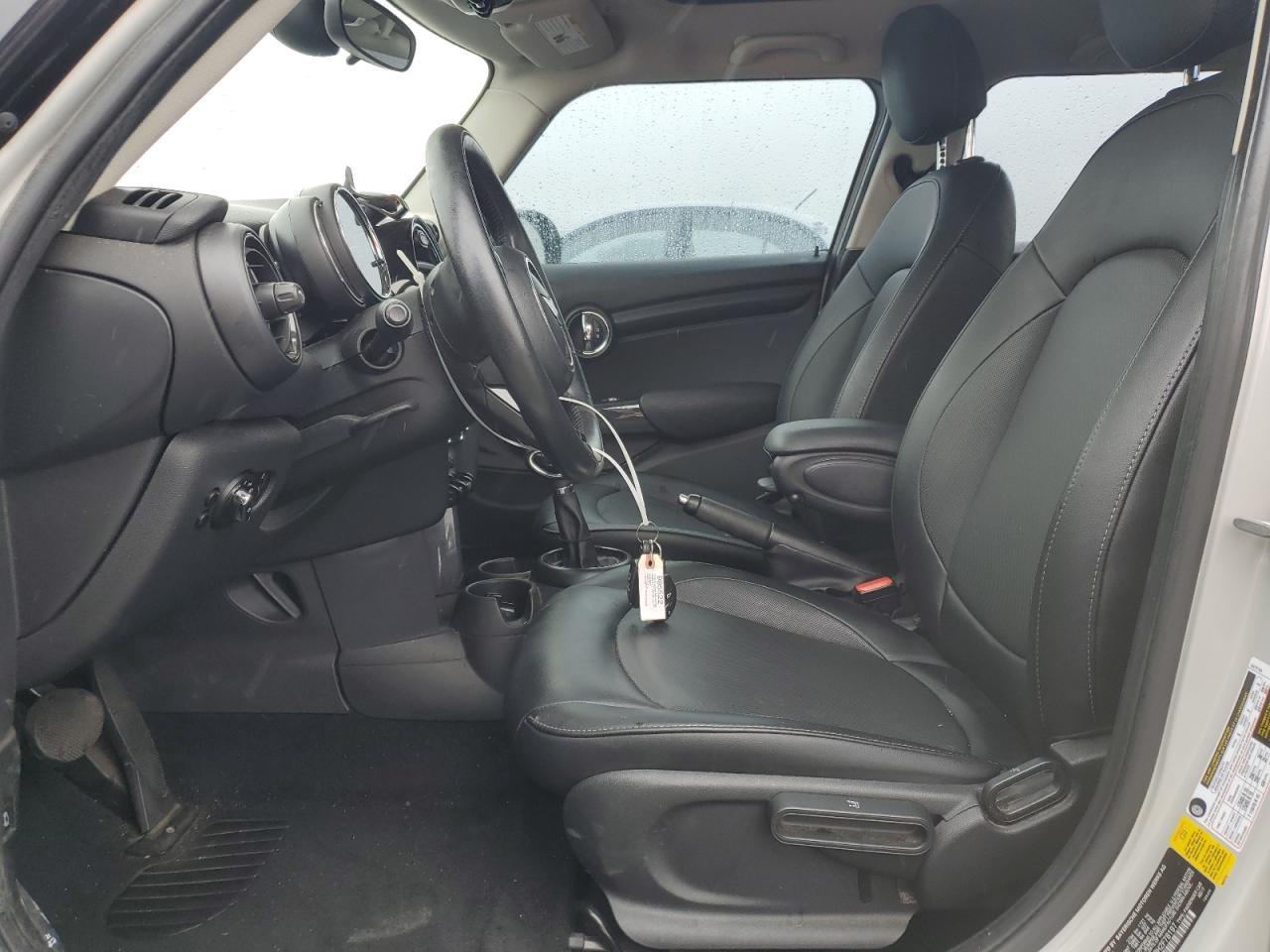 2017 MINI COOPER - Image 7