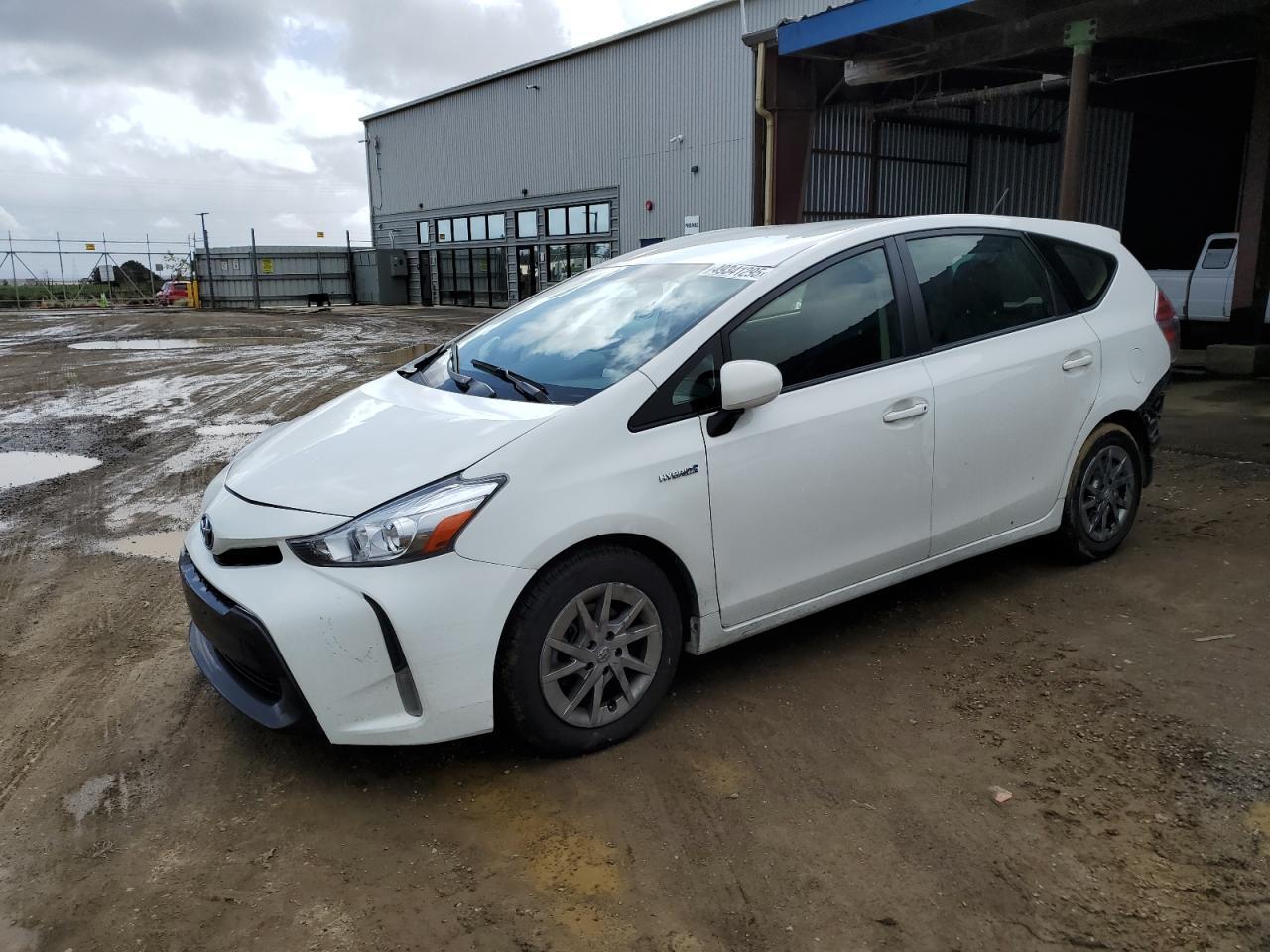 2016 TOYOTA PRIUS V