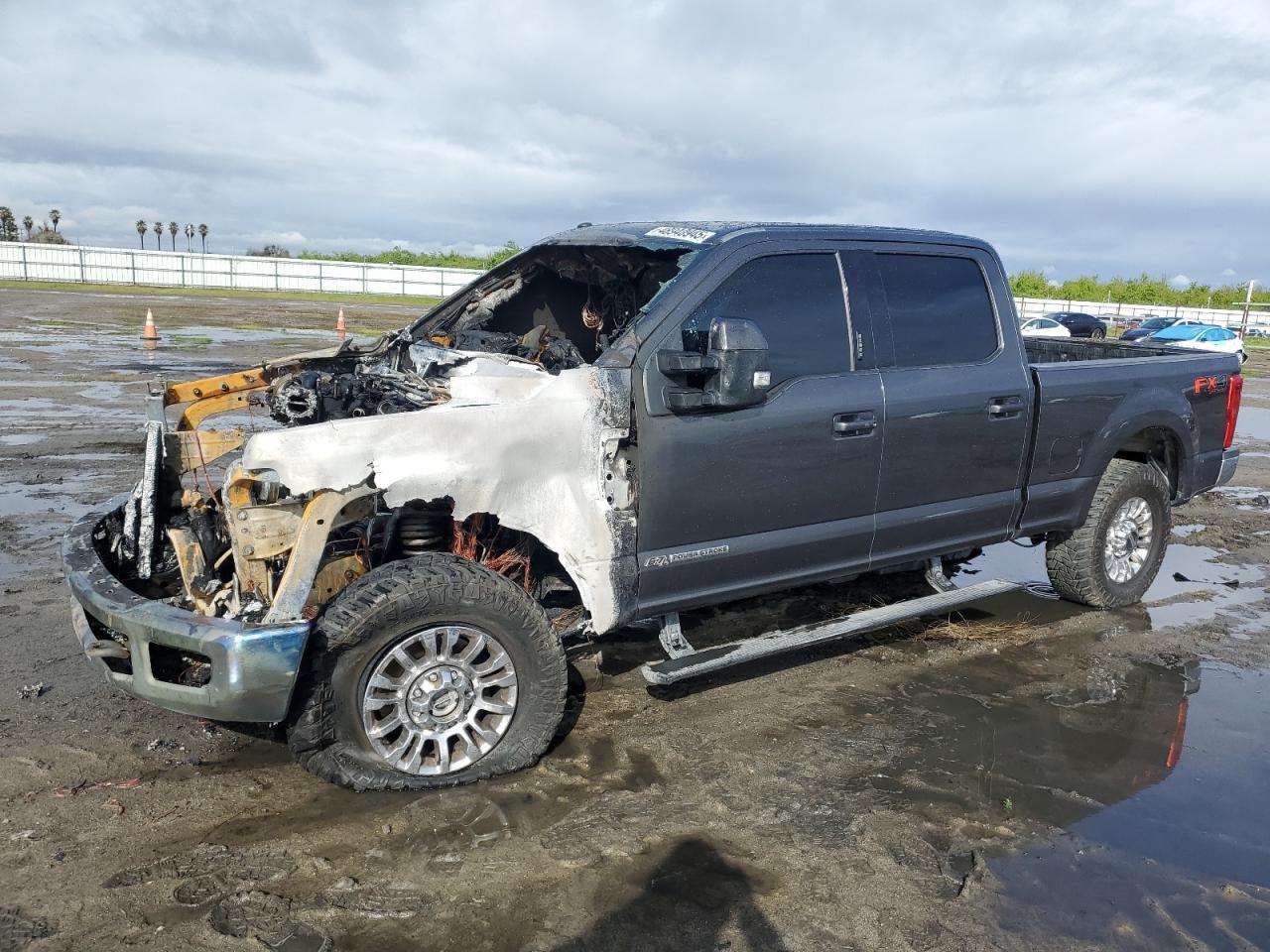 2017 FORD F250 SUPER