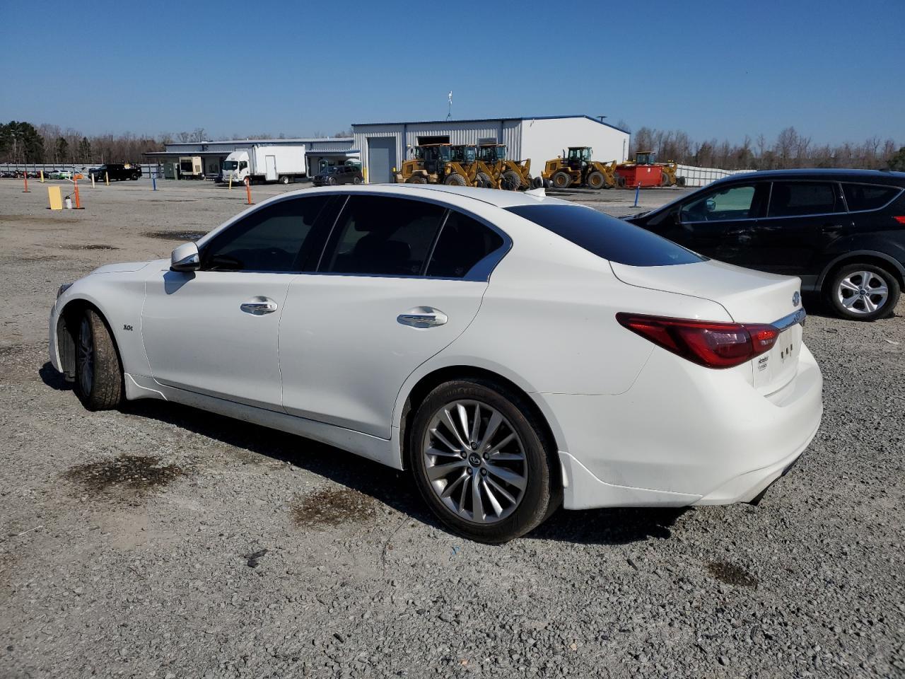 2019 INFINITI Q50 LUXE - Image 2
