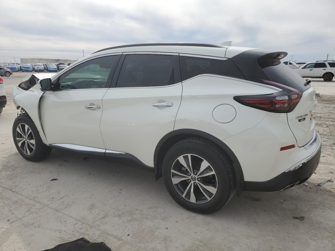 2022 NISSAN MURANO SV - Image 2