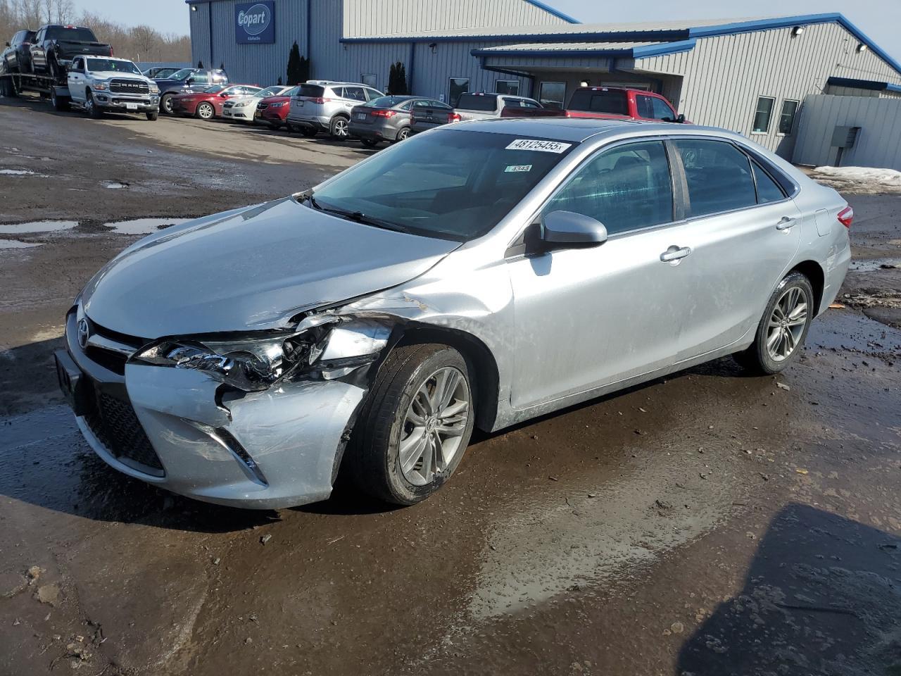 2016 TOYOTA CAMRY LE