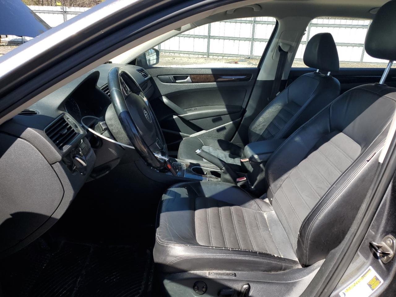 2014 VOLKSWAGEN PASSAT SEL - Фото 7