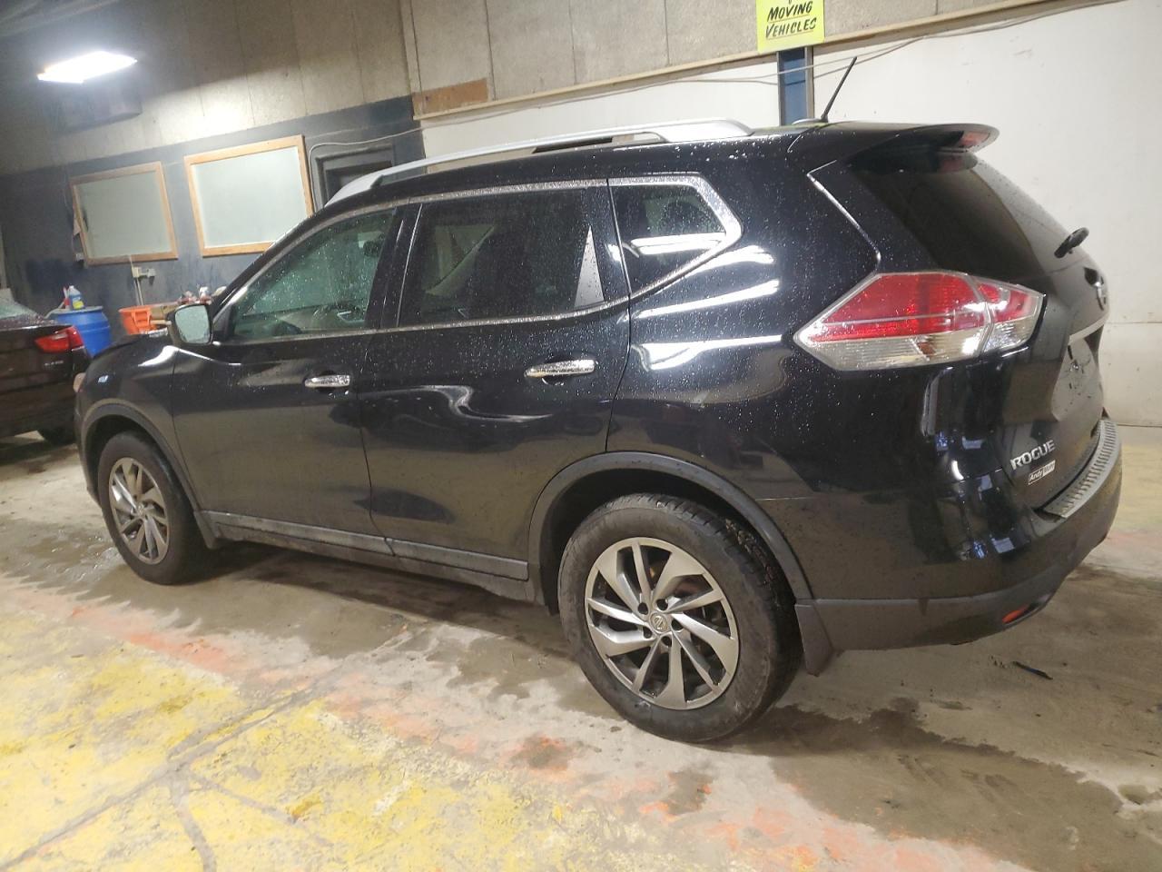 2015 NISSAN ROGUE S - Фото 2