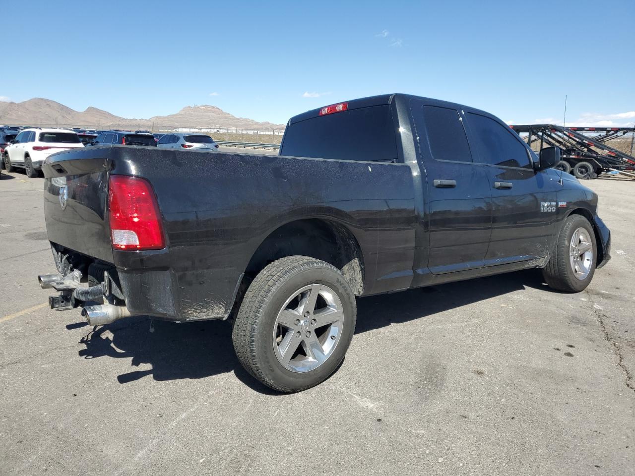 2018 RAM 1500 ST - Фото 3