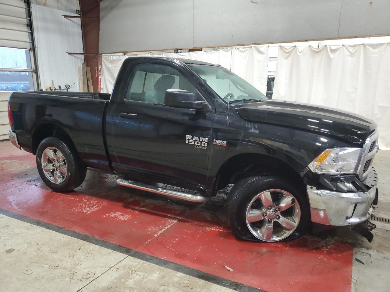 2019 RAM 1500 CLASS - Фото 4