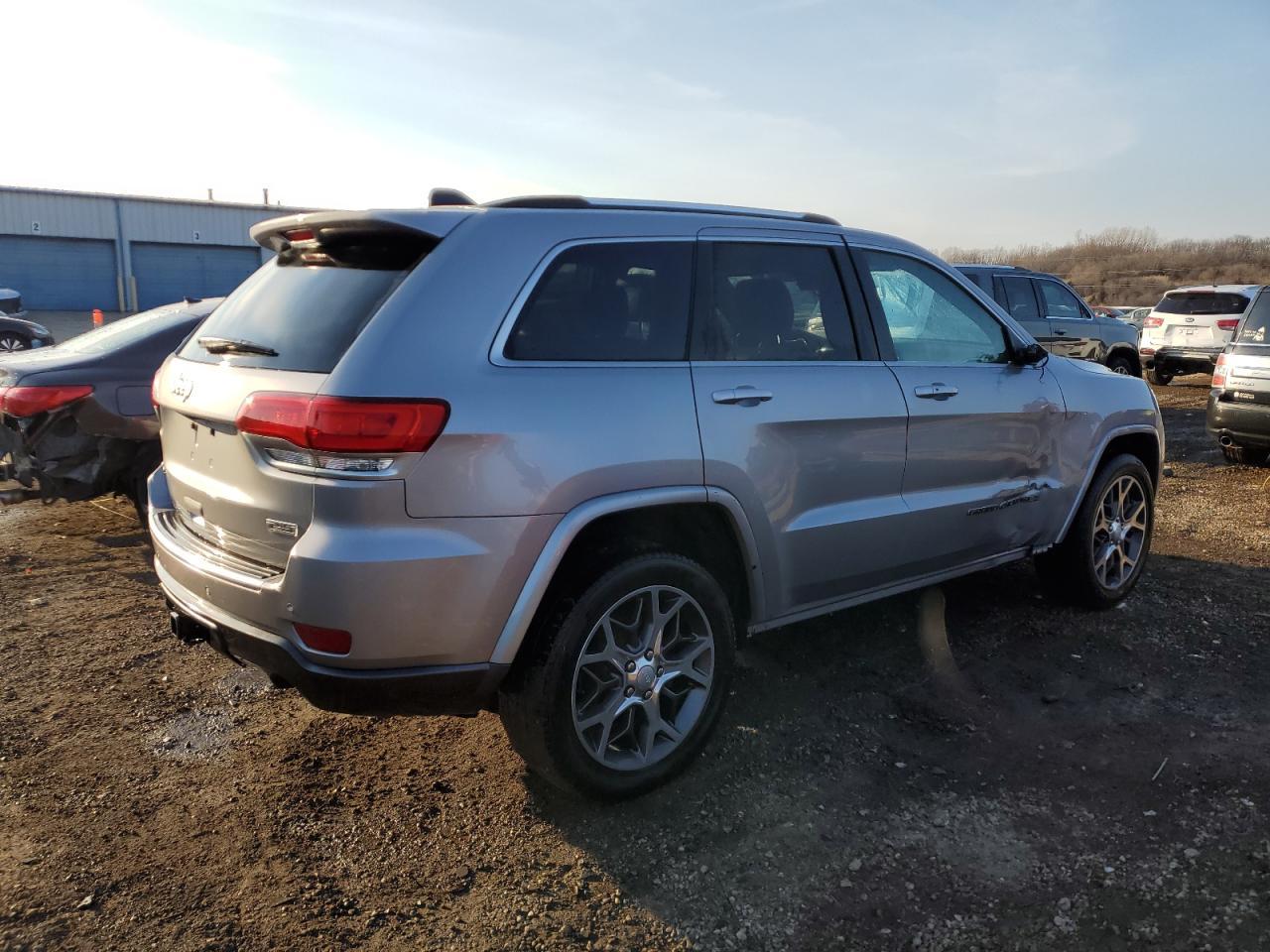 2018 JEEP GRAND CHER - Фото 3