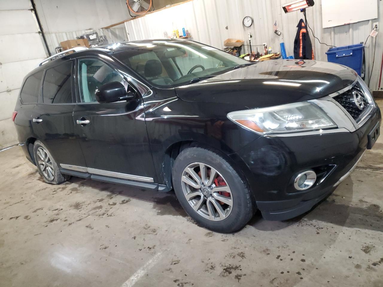 2013 NISSAN PATHFINDER - Image 4