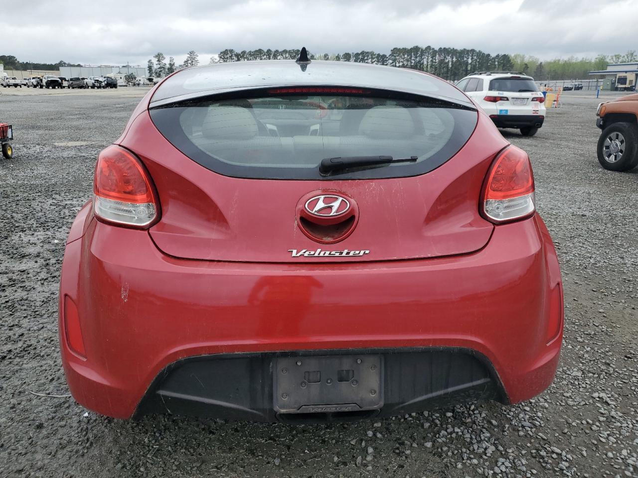 2013 HYUNDAI VELOSTER - Image 6