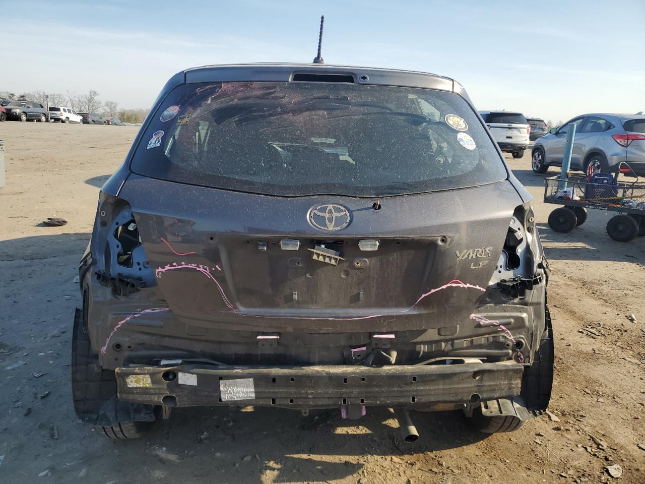 2017 TOYOTA YARIS L - Image 6