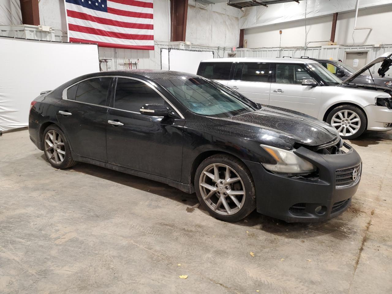 2011 NISSAN MAXIMA S - Image 4