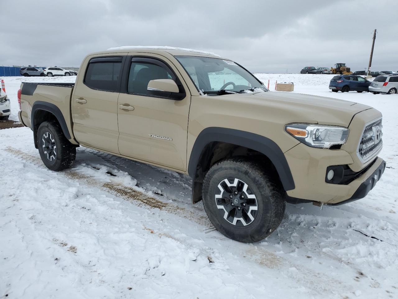 2017 TOYOTA TACOMA DOU - Фото 4
