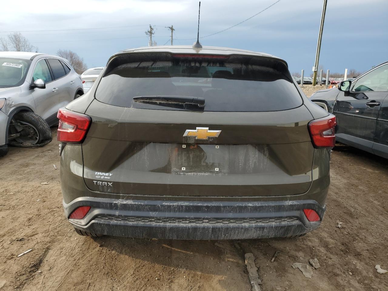 2024 CHEVROLET TRAX LS - Image 6