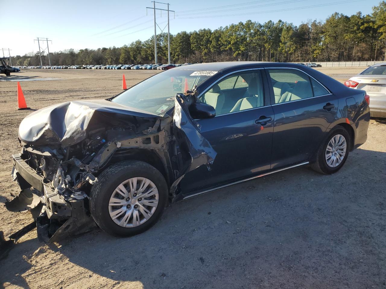 2014 TOYOTA CAMRY L