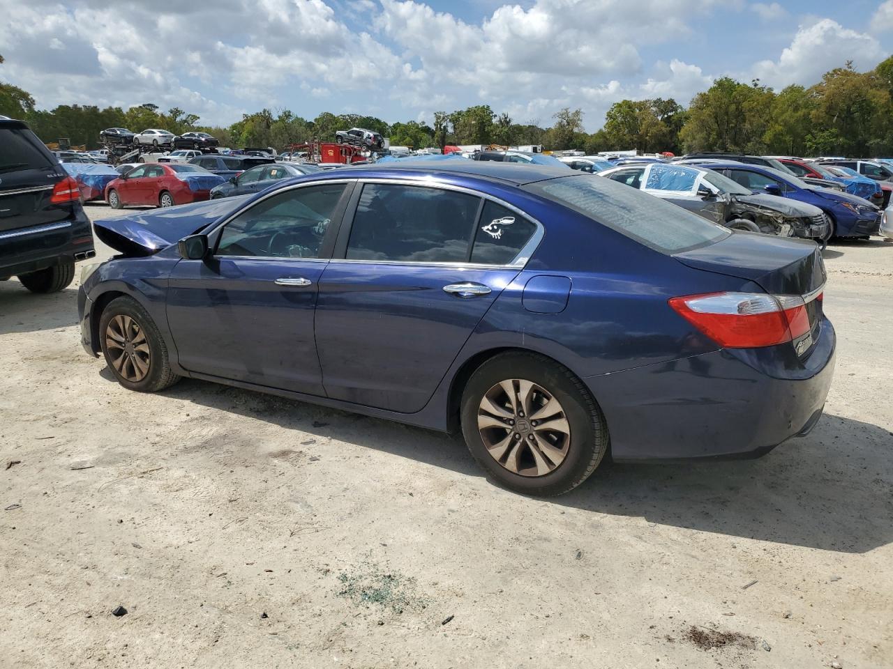 2014 HONDA ACCORD LX - Фото 2
