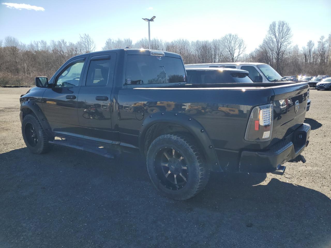 2015 RAM 1500 ST - Image 2