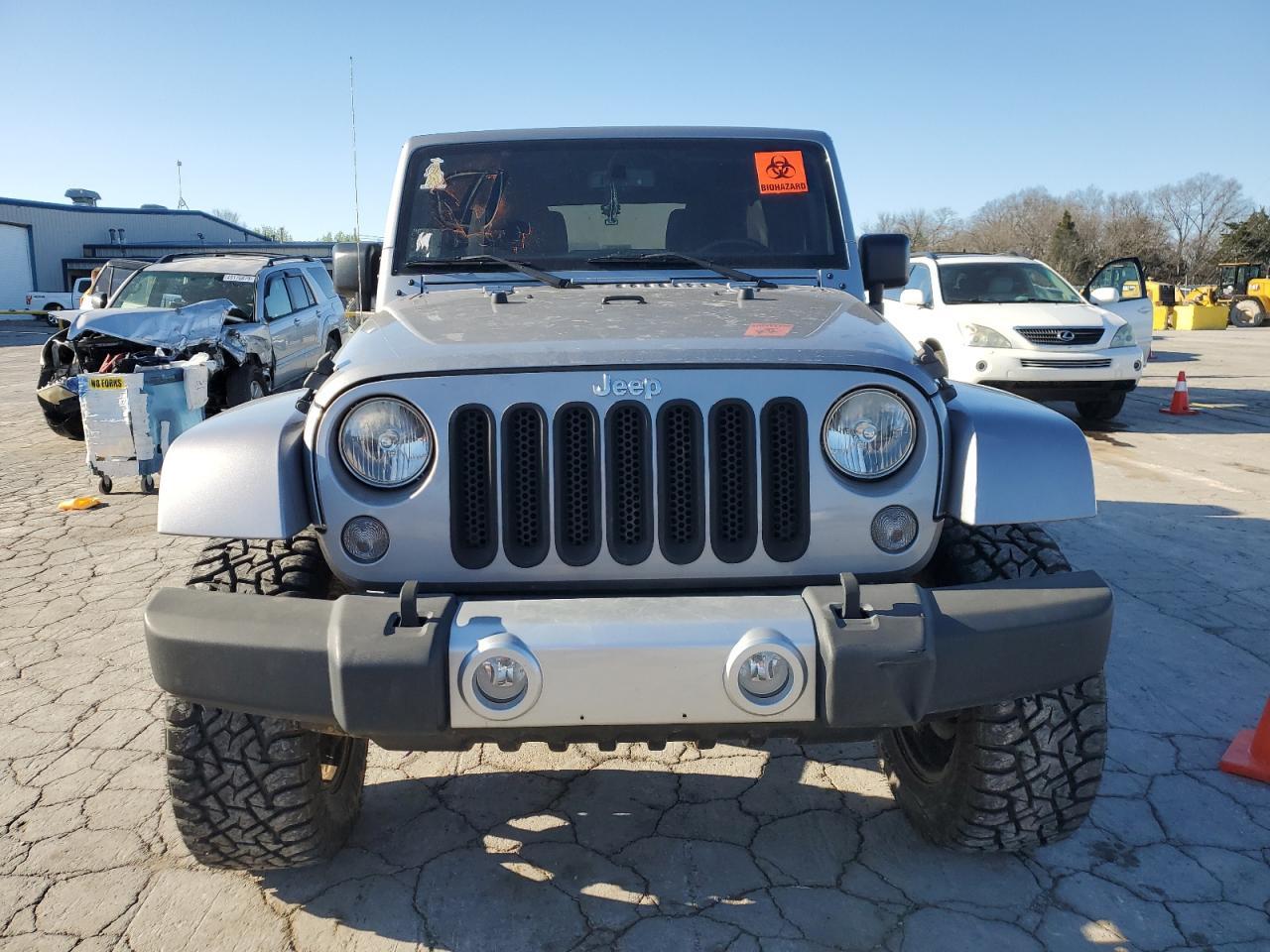 2015 JEEP WRANGLER U - Фото 5