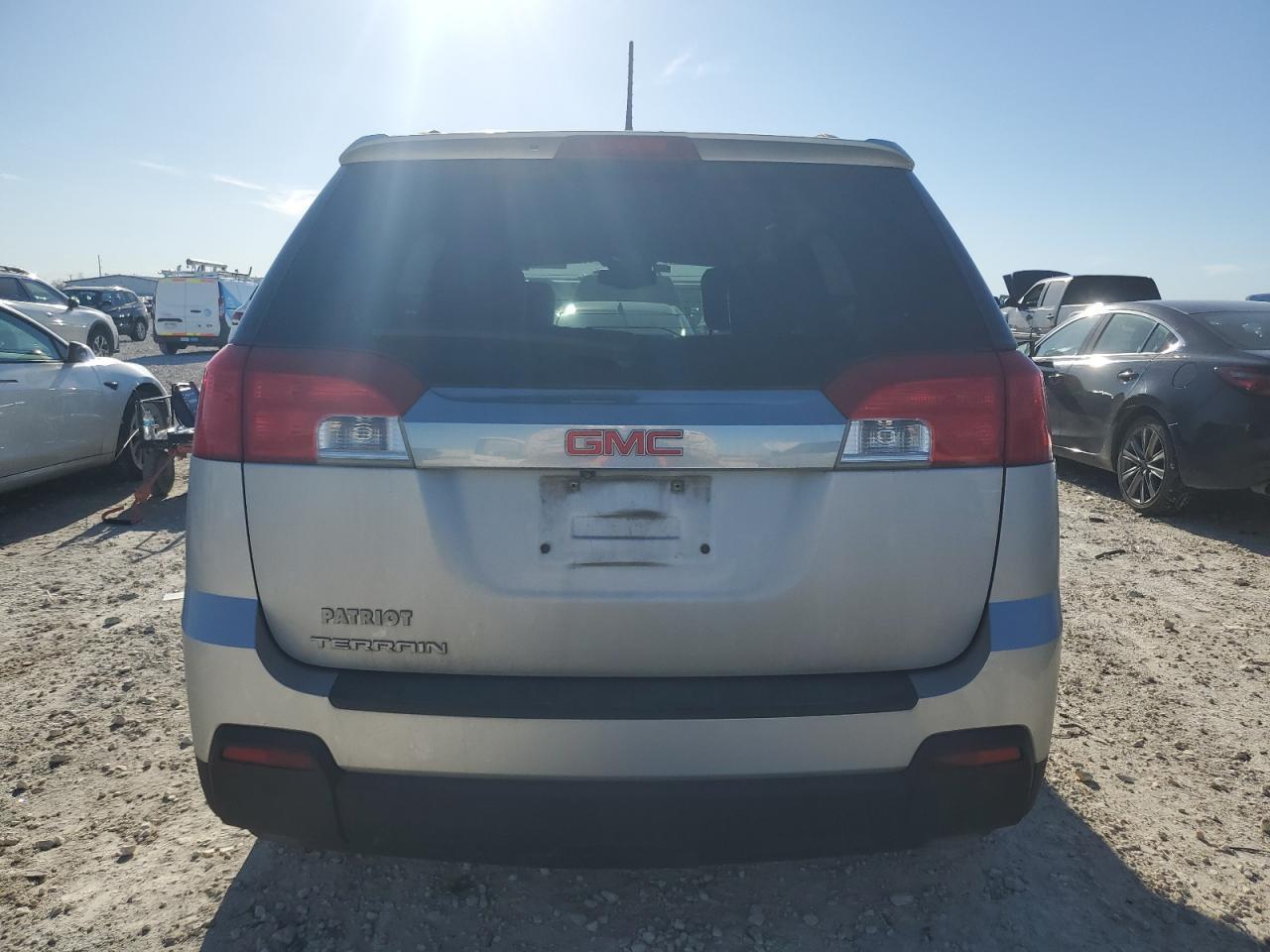 2013 GMC TERRAIN SL - Image 6