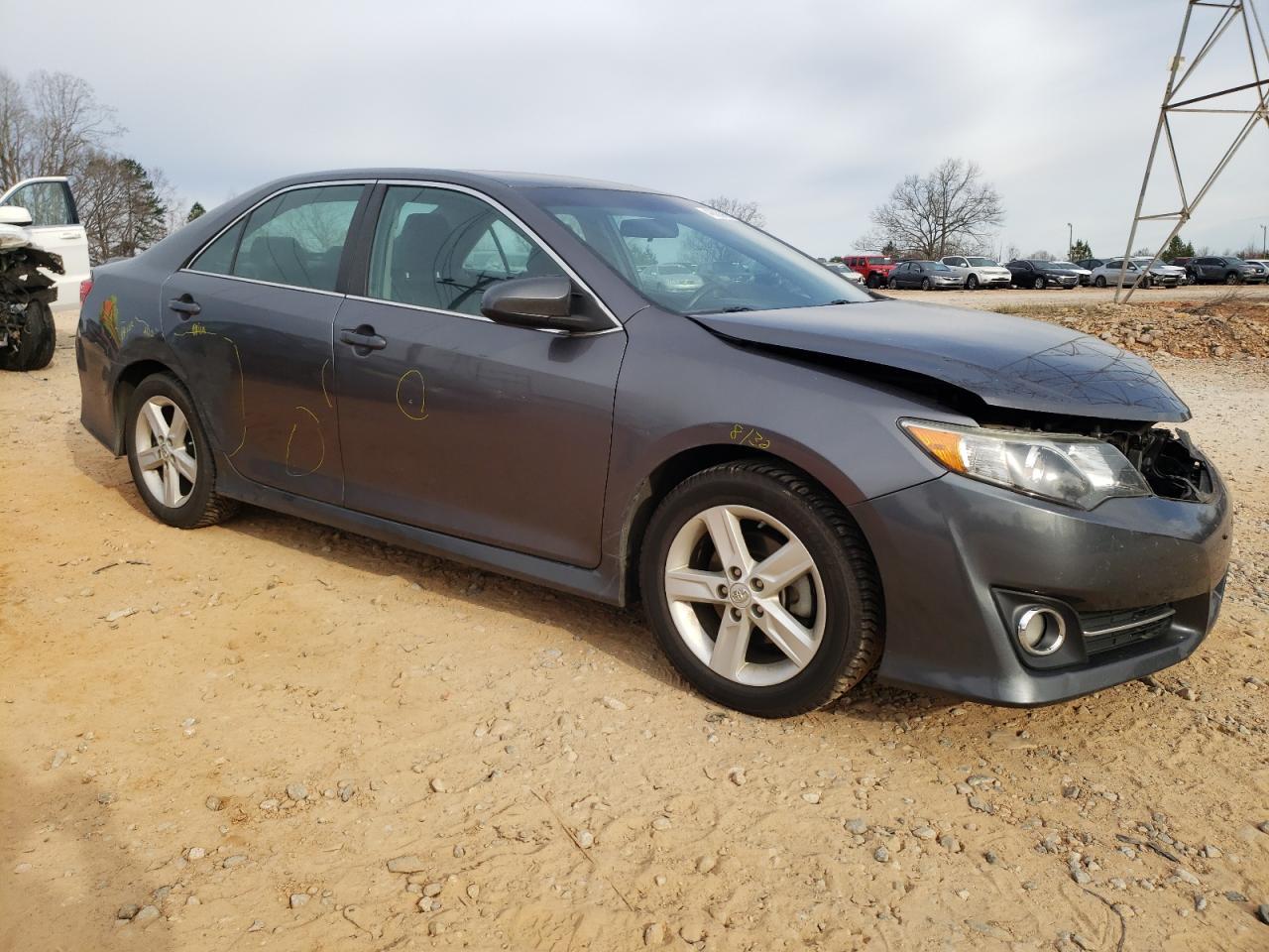 2013 TOYOTA CAMRY L - Image 4