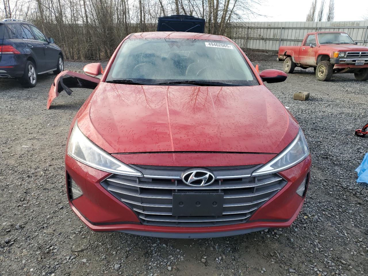 2019 HYUNDAI ELANTRA SE - Фото 5