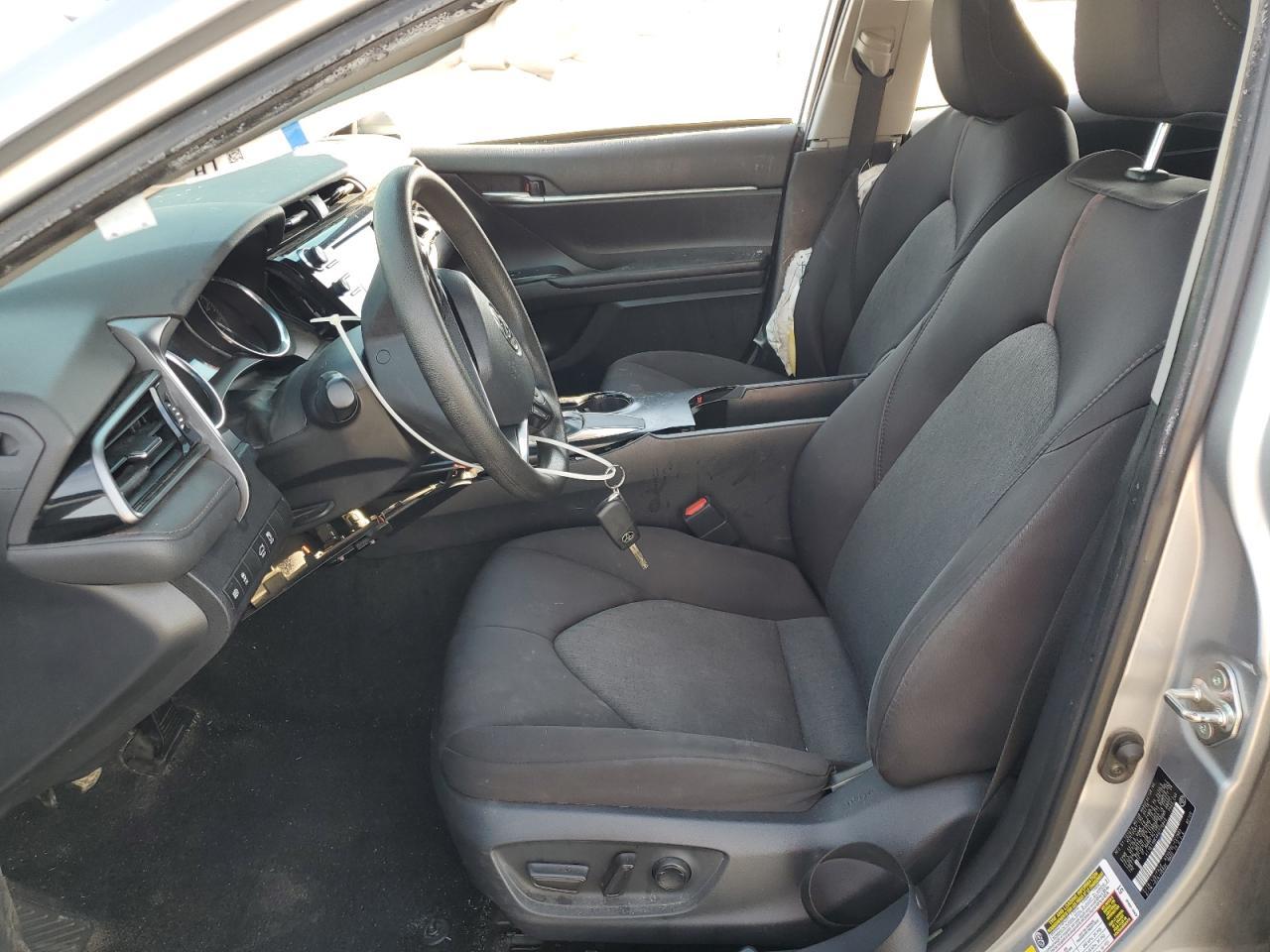 2019 TOYOTA CAMRY L - Image 7
