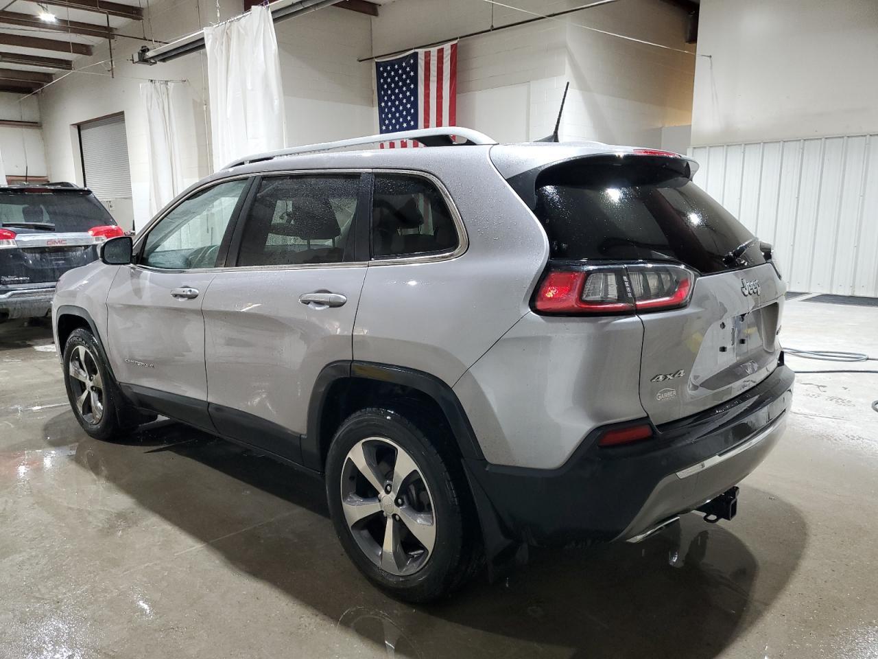 2019 JEEP CHEROKEE L - Фото 2