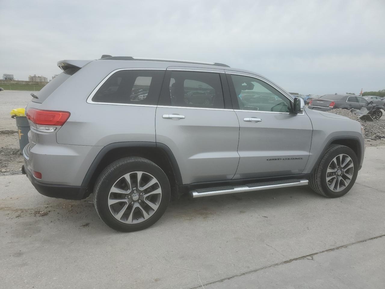 2018 JEEP GRAND CHER - Image 3