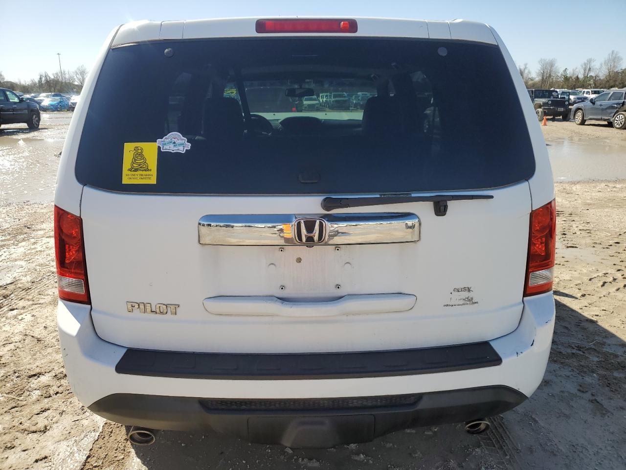 2012 HONDA PILOT EXLN - Image 6
