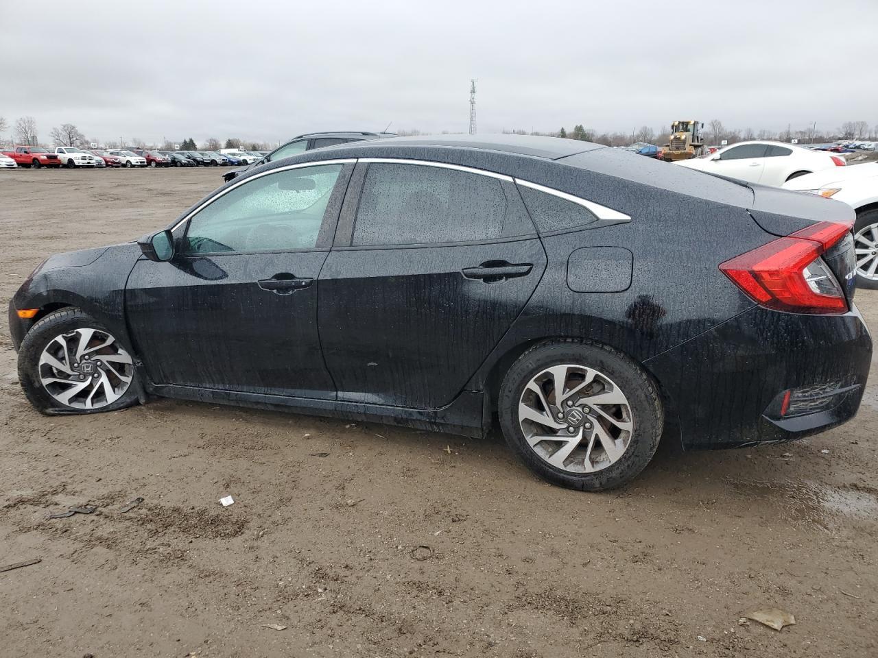 2018 HONDA CIVIC EX - Image 2