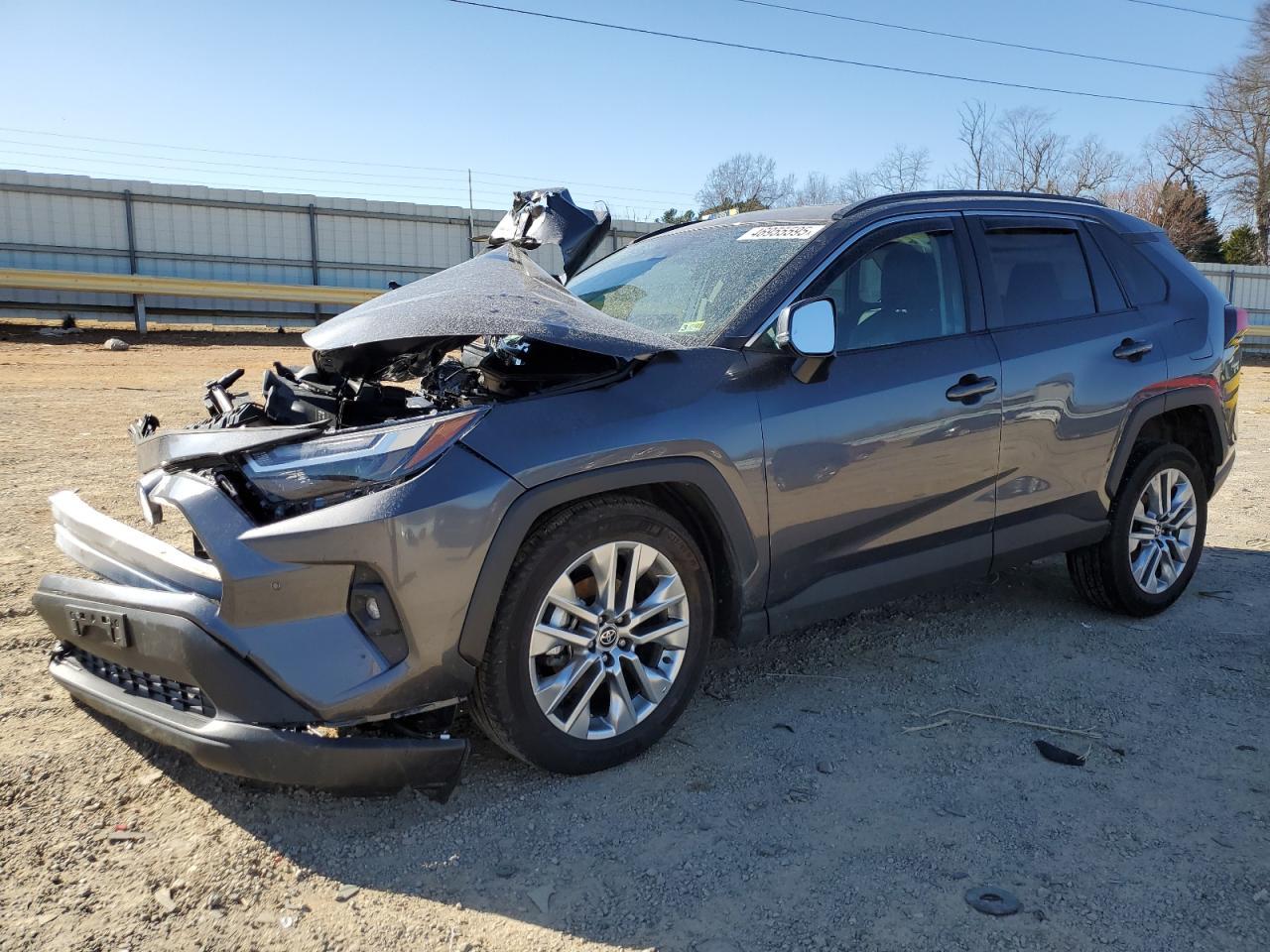 2024 TOYOTA RAV4 XLE P