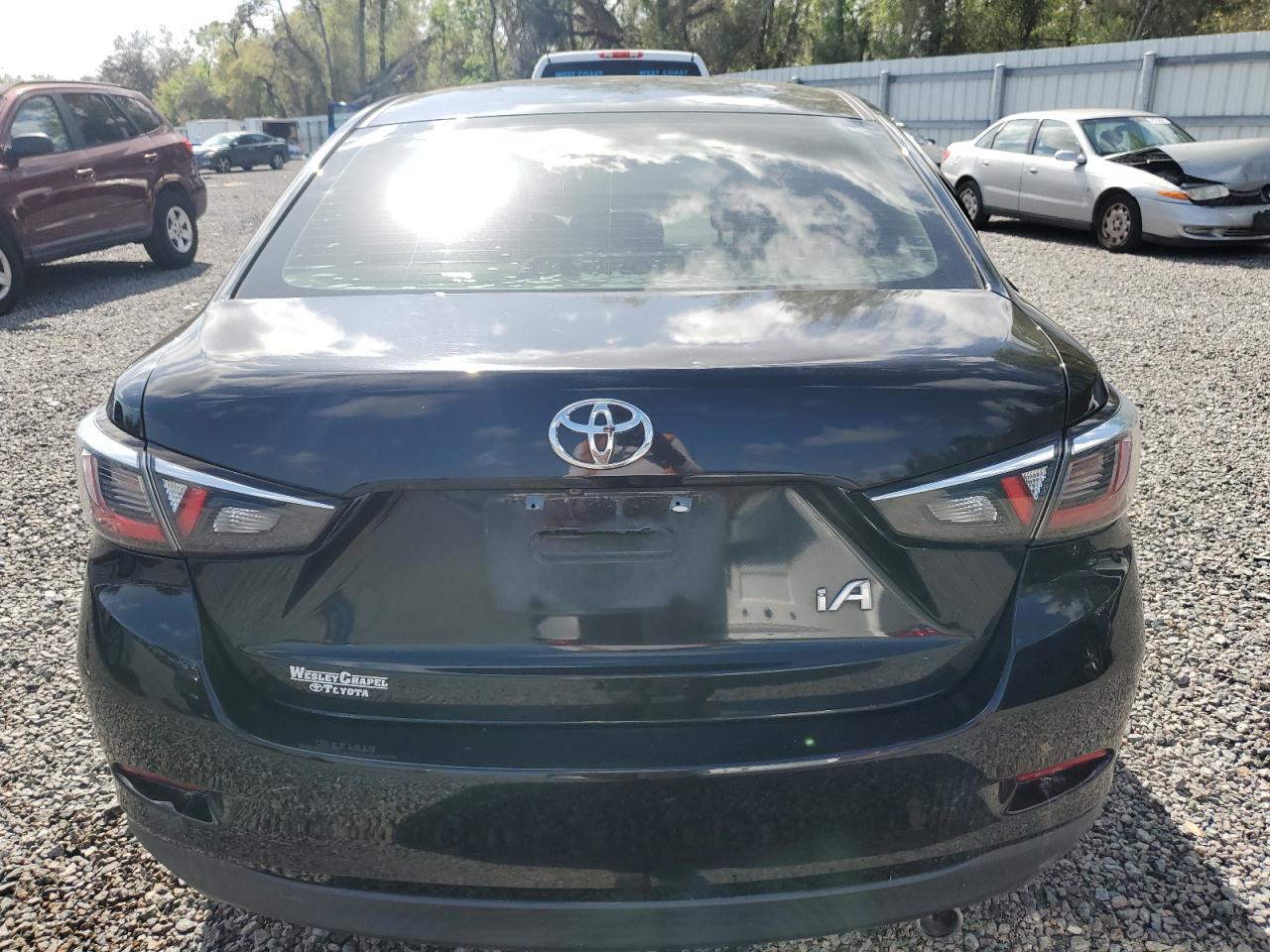 2017 TOYOTA YARIS IA - Фото 6