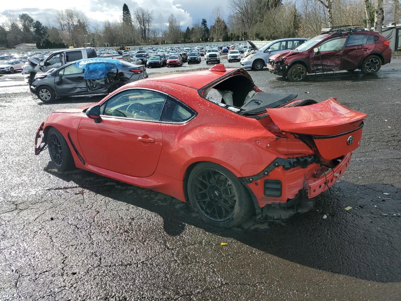 2023 TOYOTA GR 86 - Image 2