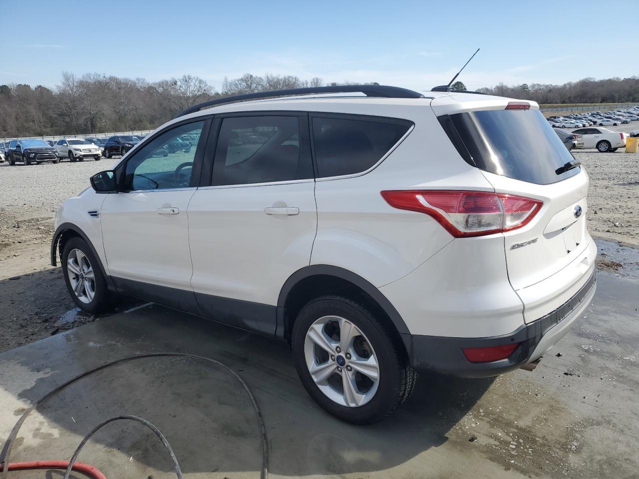 2014 FORD ESCAPE SE - Image 2