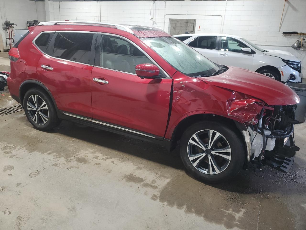 2017 NISSAN ROGUE S - Image 4