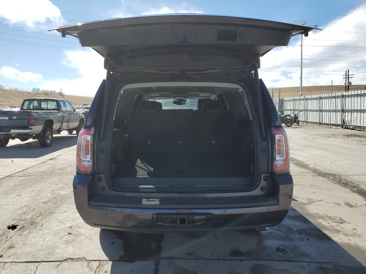 2016 GMC YUKON XL K - Фото 6