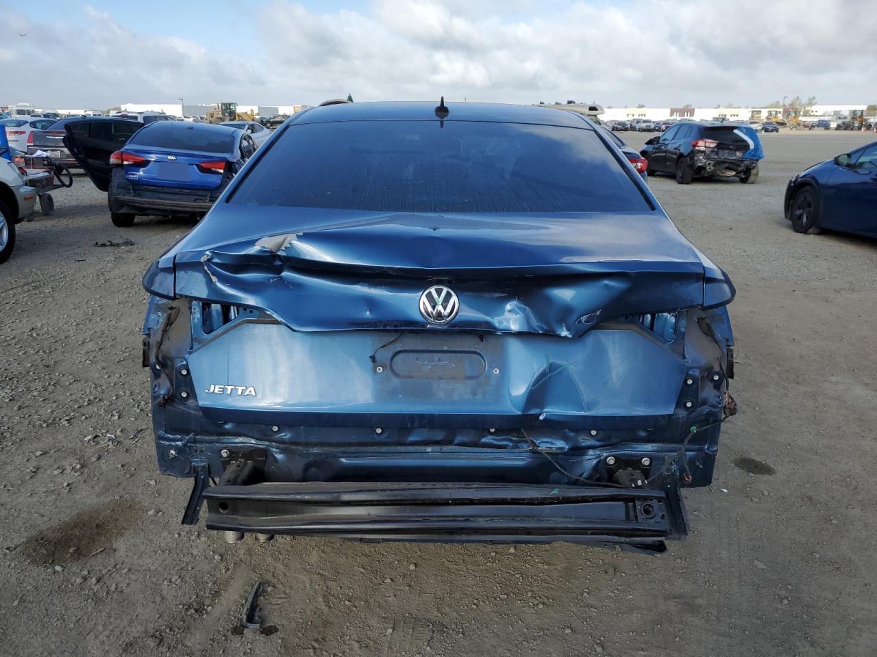 2019 VOLKSWAGEN JETTA S - Image 6