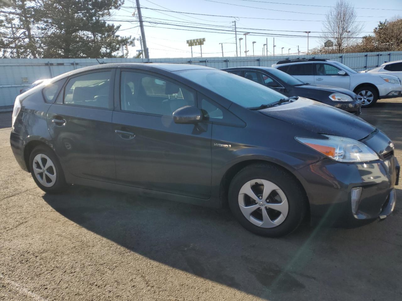 2015 TOYOTA PRIUS - Image 4