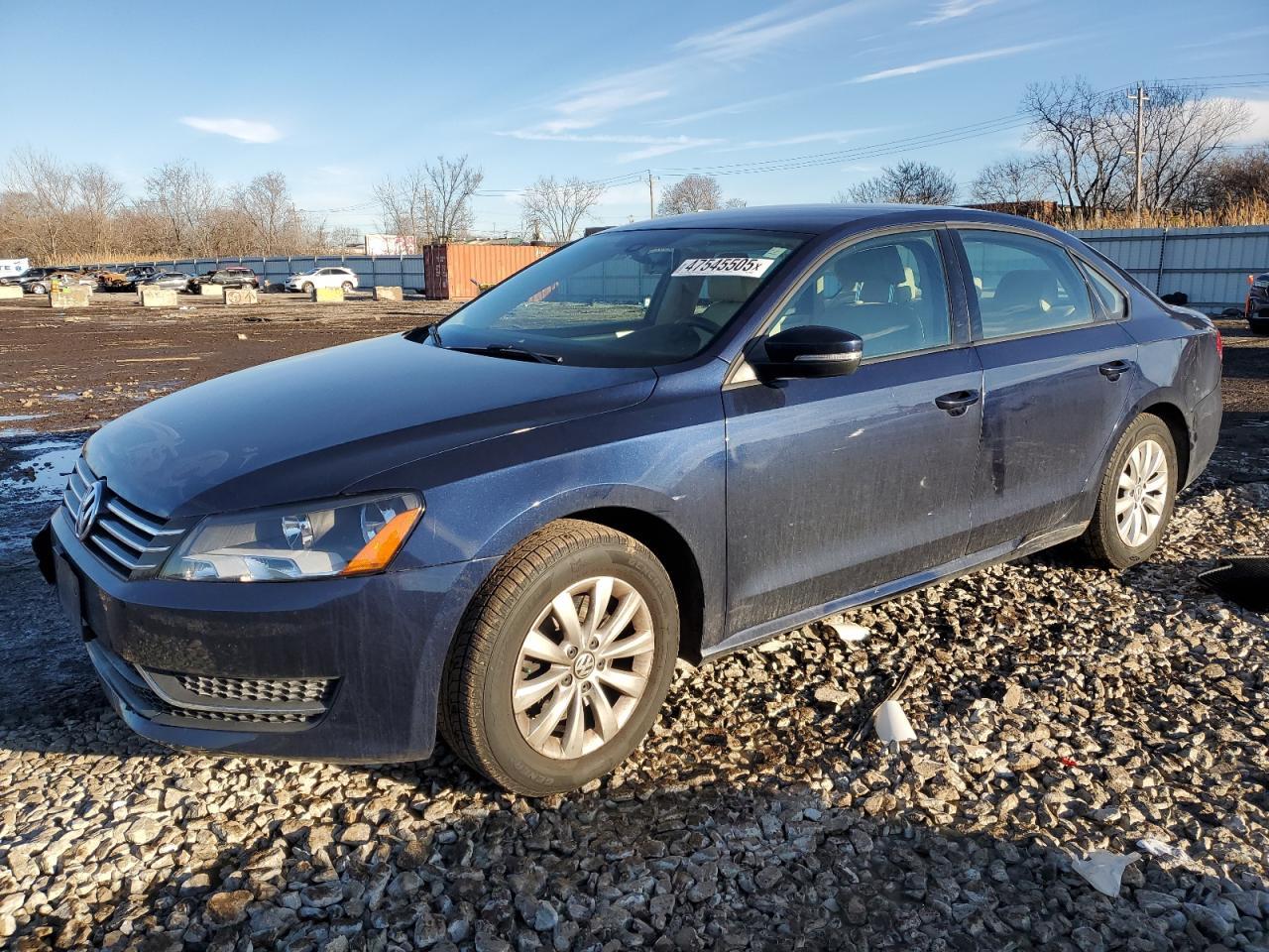 2015 VOLKSWAGEN PASSAT S
