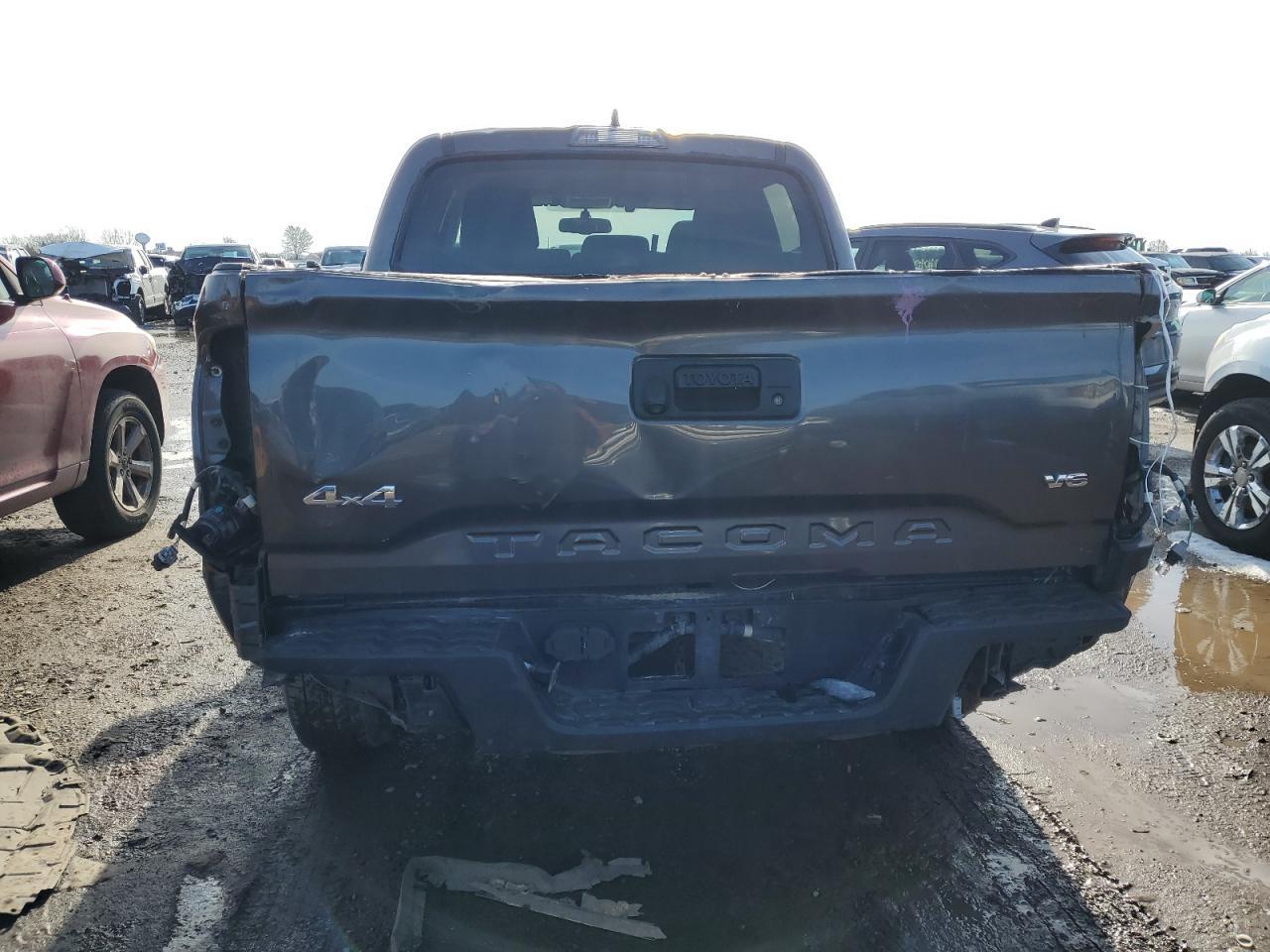 2017 TOYOTA TACOMA DOU - Image 6
