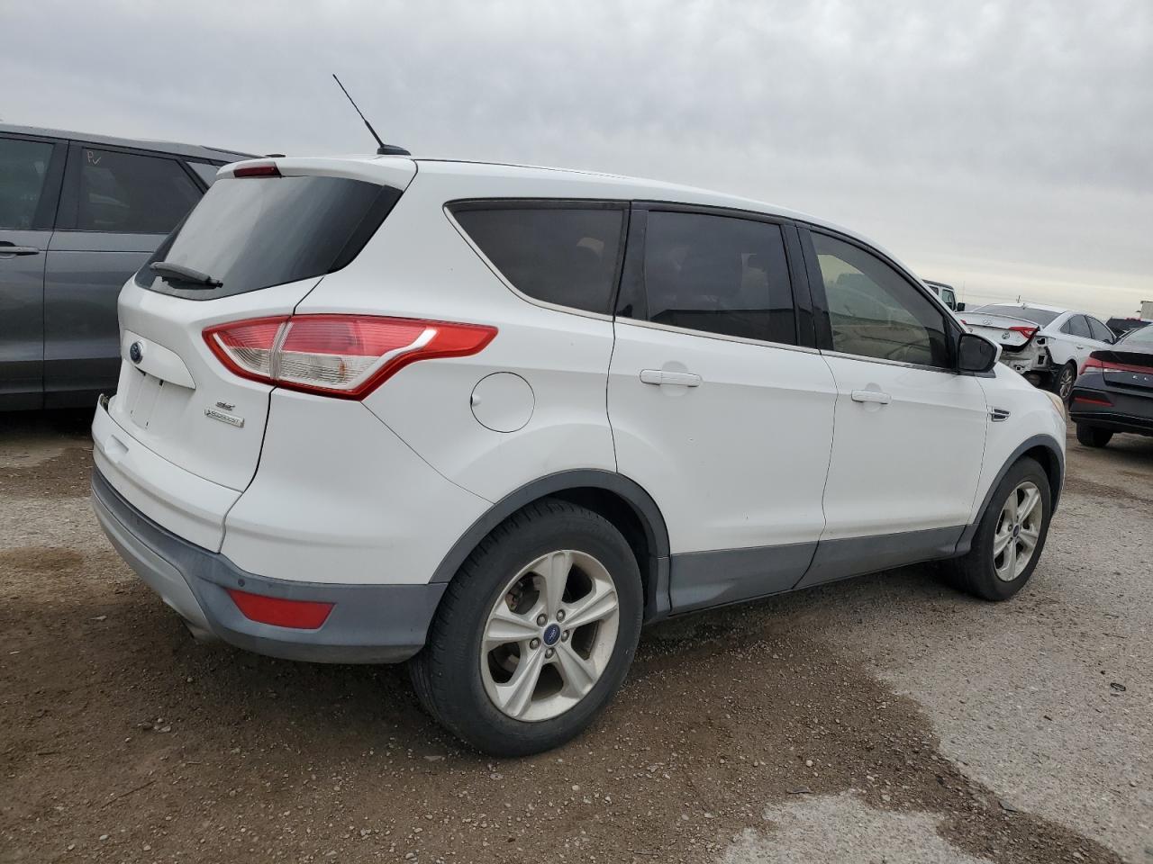 2015 FORD ESCAPE SE - Image 3