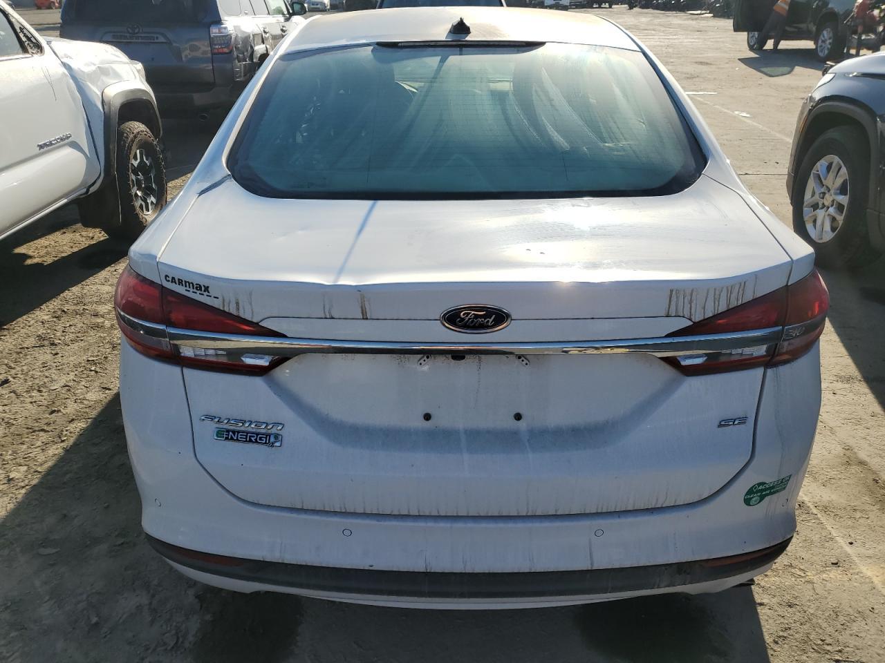 2017 FORD FUSION SE - Фото 6