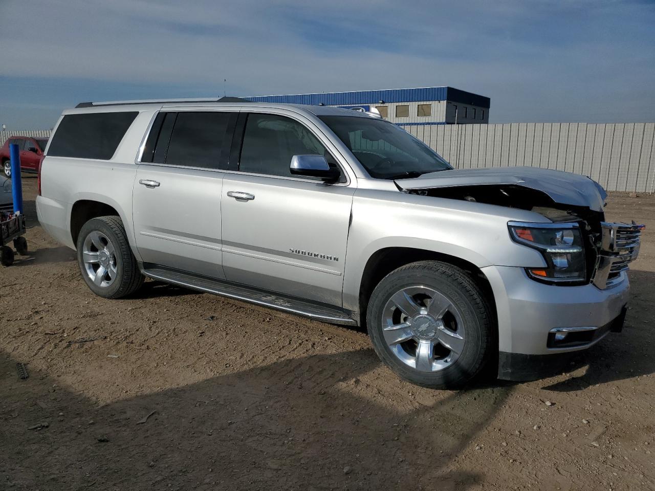 2017 CHEVROLET SUBURBAN K - Фото 4