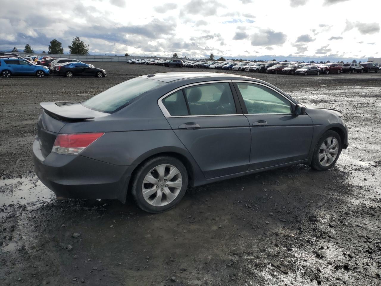 2010 HONDA ACCORD EXL - Image 3