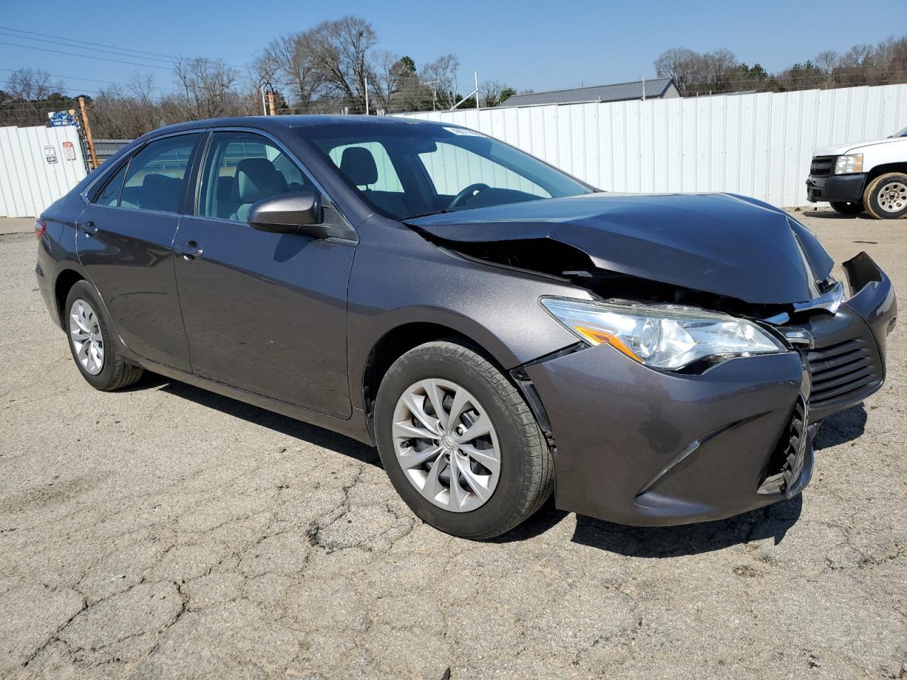 2016 TOYOTA CAMRY LE - Фото 4