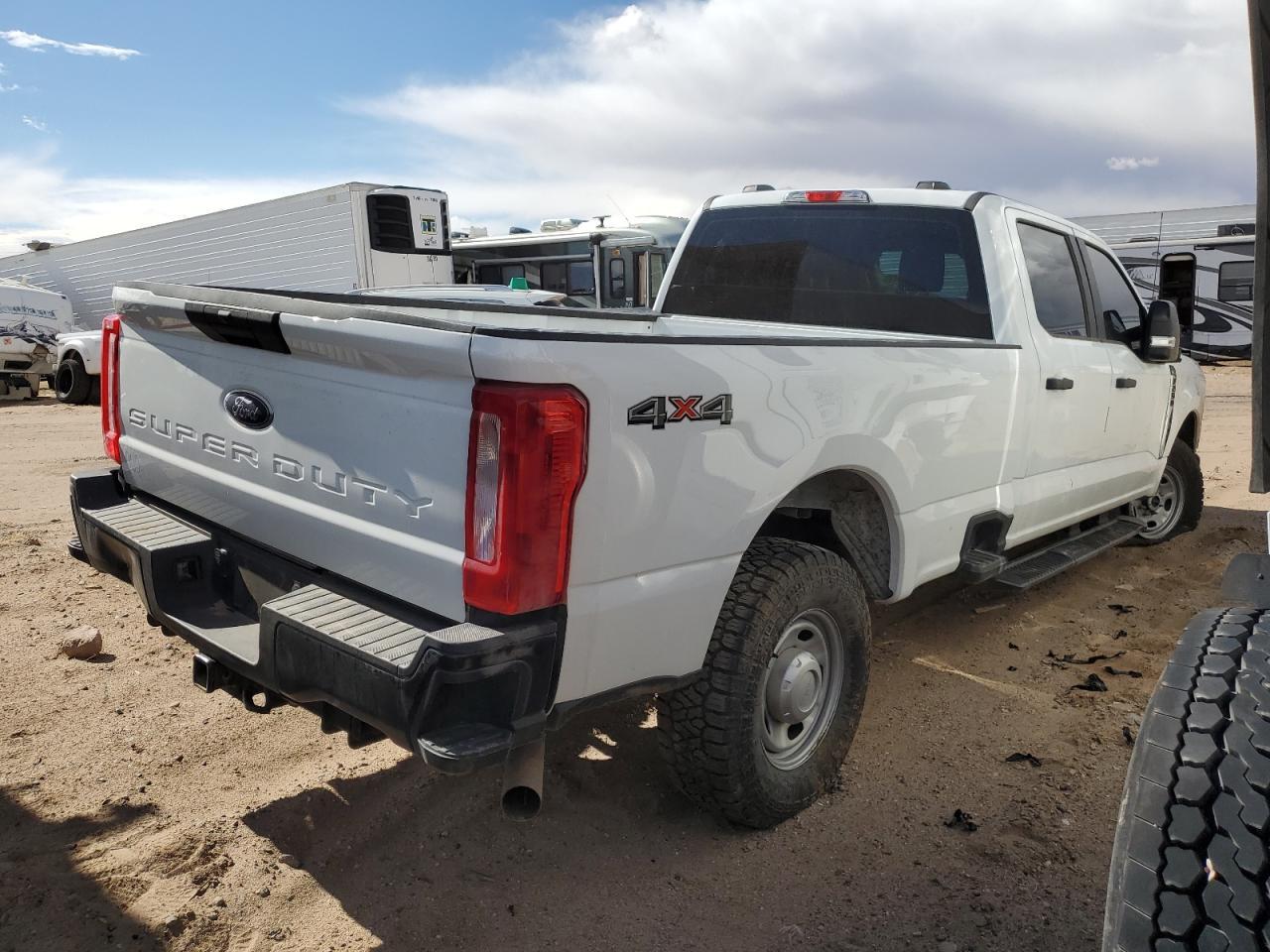 2024 FORD F250 SUPER - Image 3