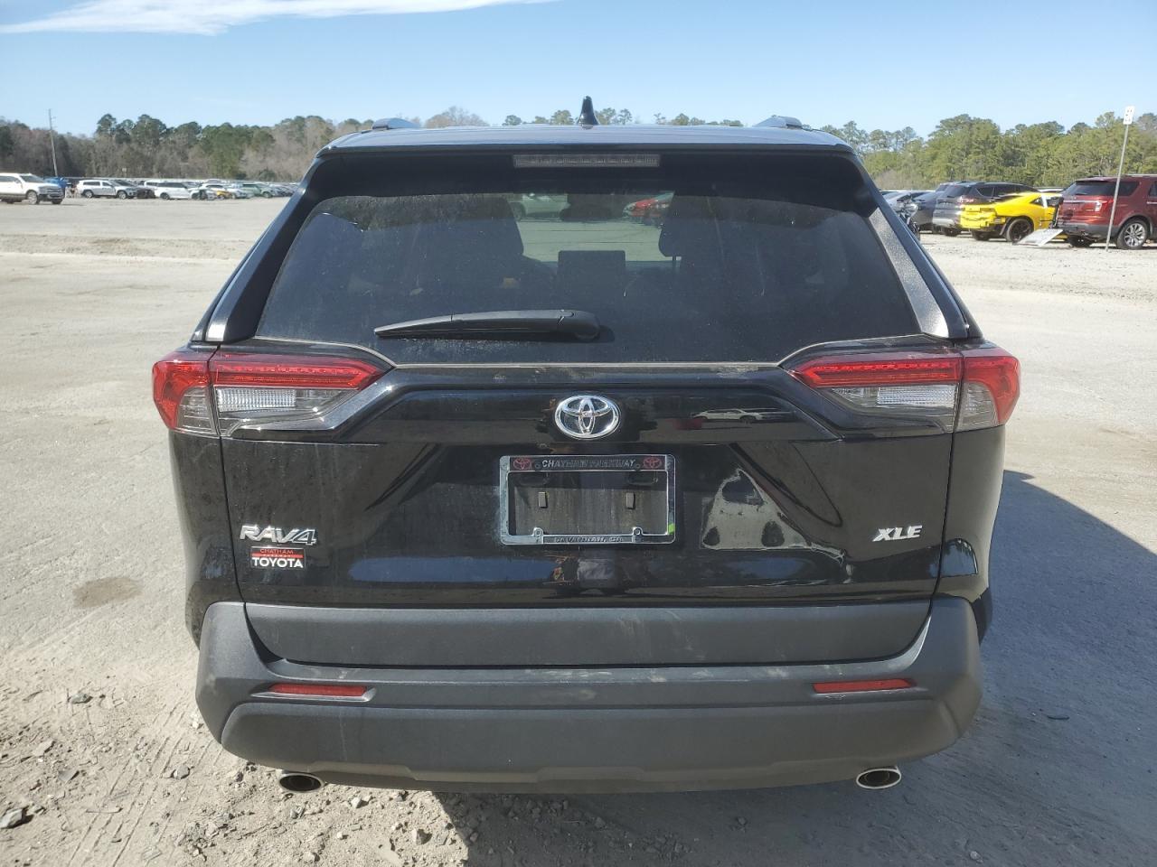 2024 TOYOTA RAV4 XLE P - Фото 6