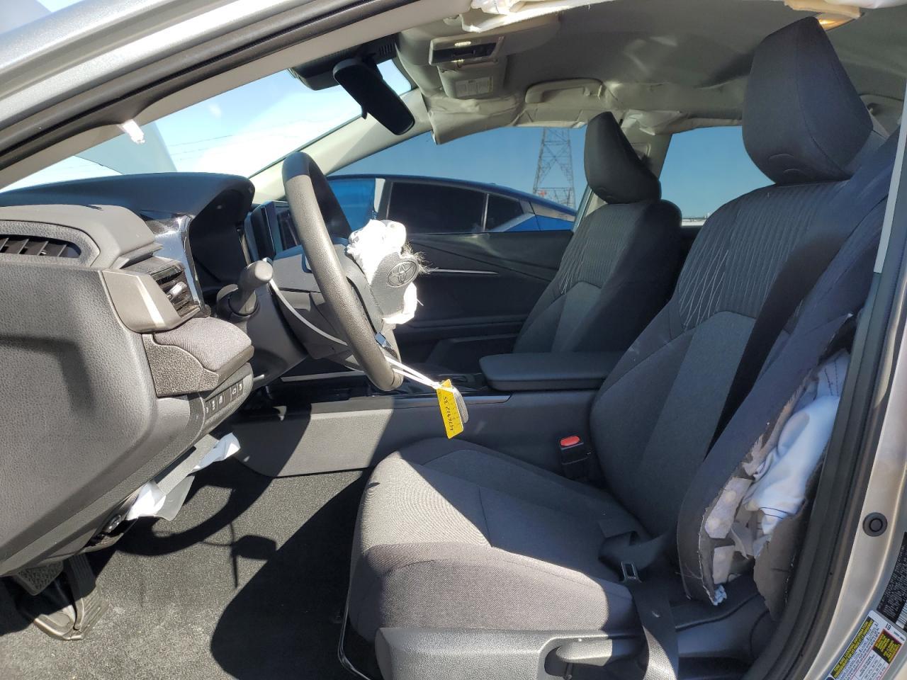 2025 TOYOTA CAMRY XSE - Image 7