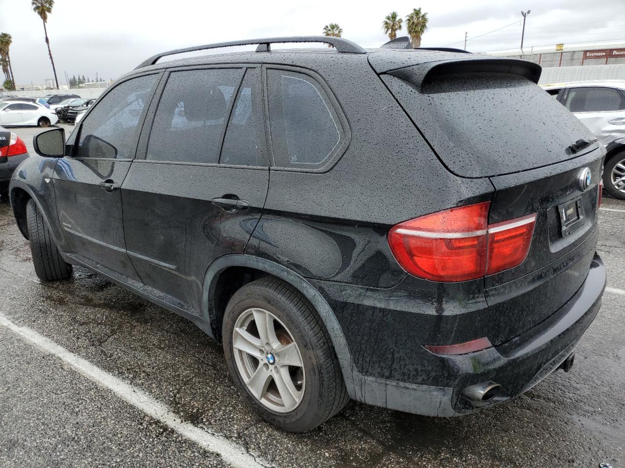 2013 BMW X5 XDRIVE3 - Фото 2