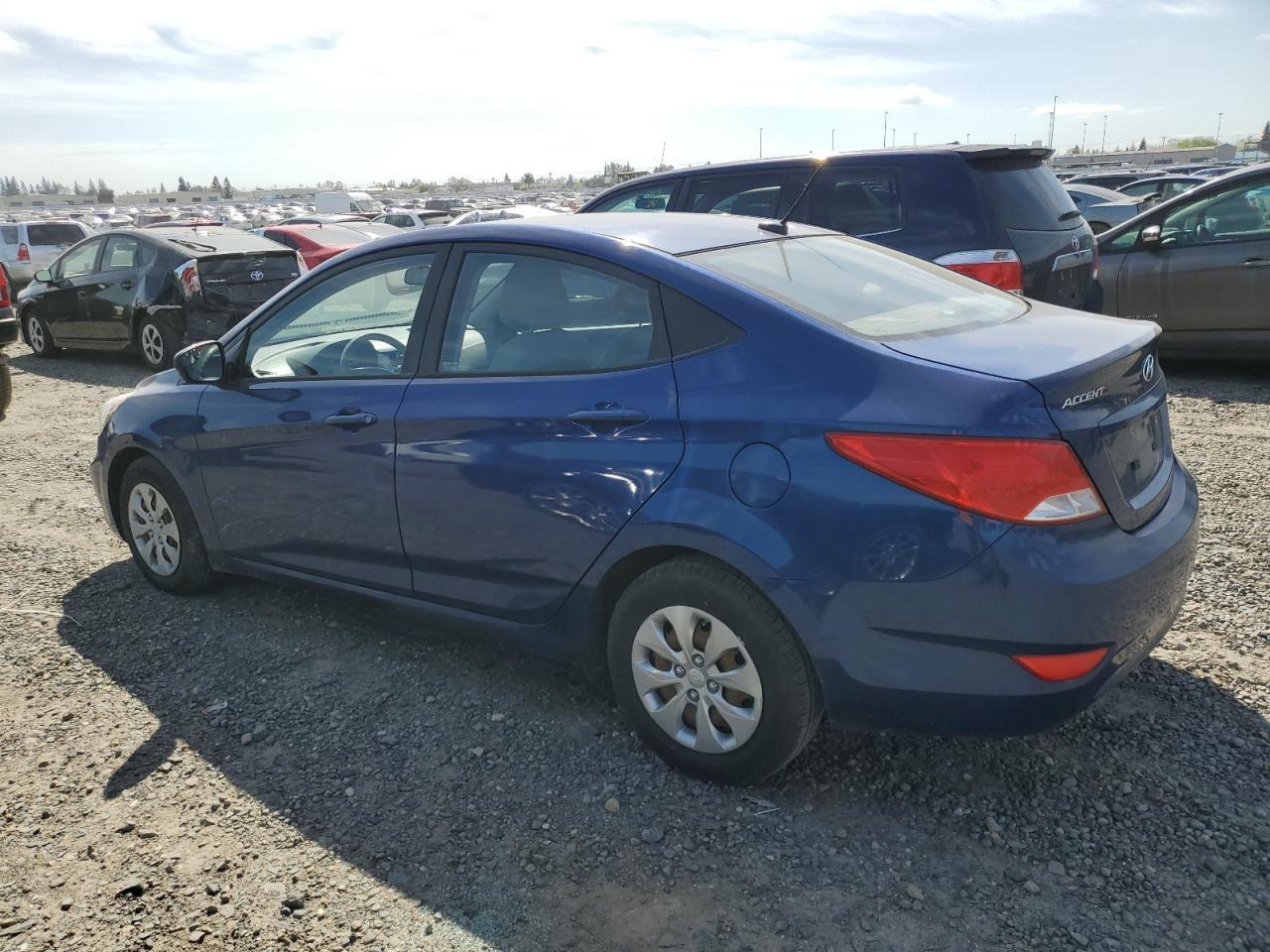 2015 HYUNDAI ACCENT GLS - Фото 2
